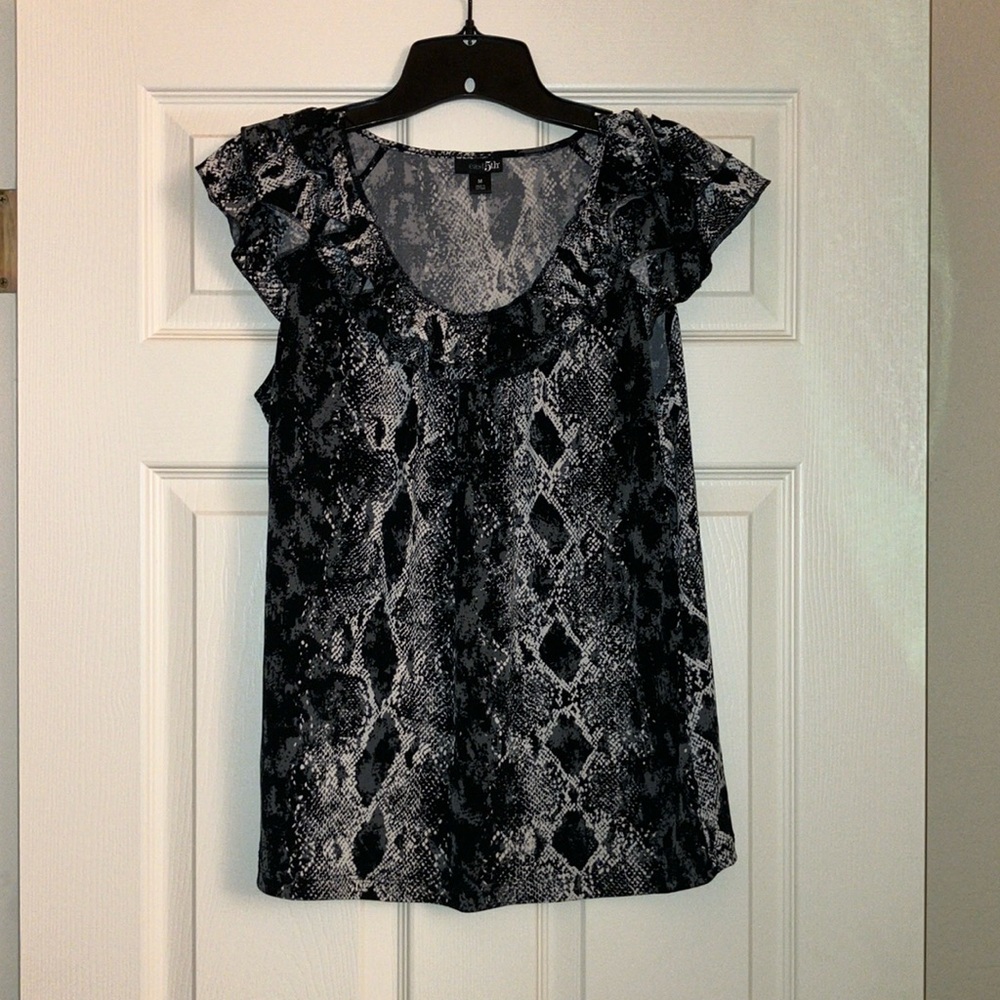 East 5th Women's Black Snake Skin Print Short Dressy Ruffle Top - Size Medium